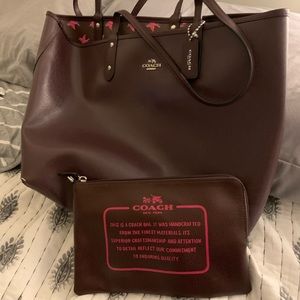 Large Coach tote